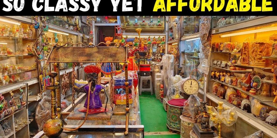 Want designer antiques at low price? Head to this handicraft shop in Jaipur